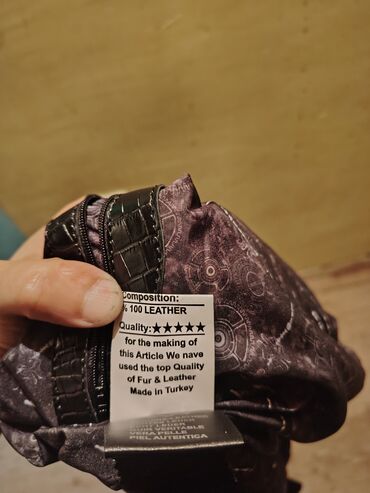 Kurtkalar: Kişi üçün dəri gödəkçə - Rəng: tünd qara/boz tonlarda - Dizayn: ön — 7