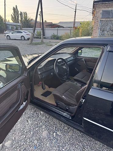 x class: Mercedes-Benz W124: 1989 г., 2.3 л, Автомат, Бензин, Седан — 6