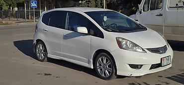 gac m6: Honda Fit: 2010 г., 1.5 л, Автомат, Бензин, Хэтчбэк — 2