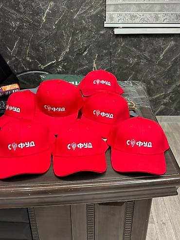 polo кардиган: Индивидуальная вышивка и нанесение логотипов на одежду и аксессуары — 1
