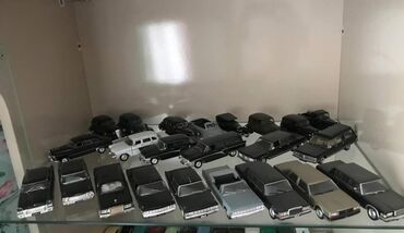 Əskinaslar: Ümumi 144 ədəd modelkadır. Arasında SSSR modelləri də var, əsasən