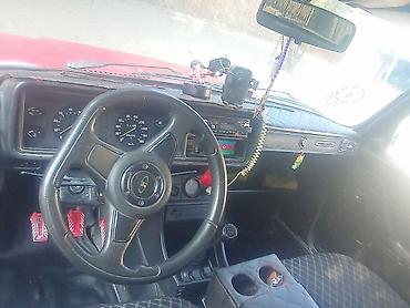 daewoo nexia 1996: VAZ 2107, qırmızı rəng, sedan kuzov. Xüsusiyyətlər: - Arxa ötürücülü — 6