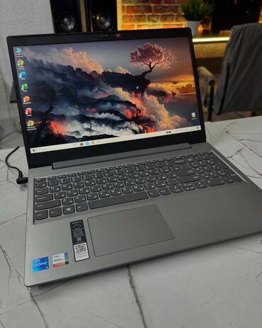 ремонт ноутбук: Ноутбук, Lenovo, 8 ГБ ОЗУ, Intel Core i5, 15.6 ", Б/у, Для несложных задач, память SSD