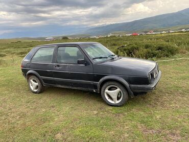 Volkswagen: Volkswagen Golf: 1.8 л, Механика, Бензин, Хэтчбэк