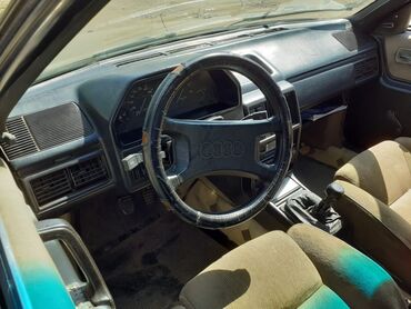 экран для авто: Audi 100: 1987 г., 2.2 л, Механика, Бензин, Седан