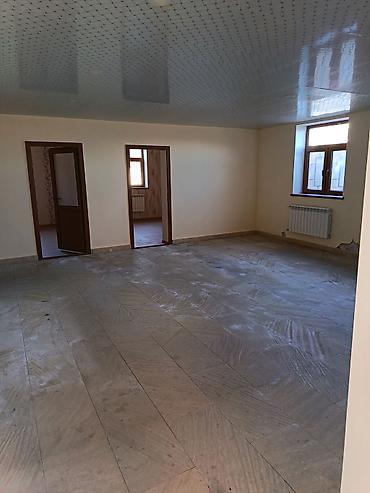 Həyət evləri və villaların satışı: 10 otaq, 155 kv. m, Orta təmir — 15