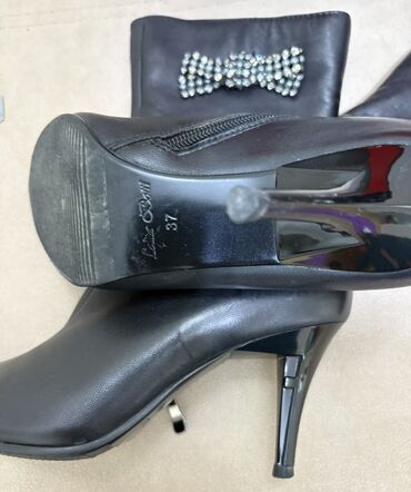 Çəkmələr: Qadın qış çəkmələri – Lolita Botti - Rəng: qara - Material: üst hissə — 8