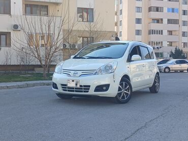 Nissan: Nissan Note: 1.5 l | 2011 il Hetçbek