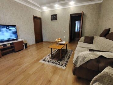 Продажа квартир: Сумгайыт, 4 комнаты, Вторичка, 90 м²