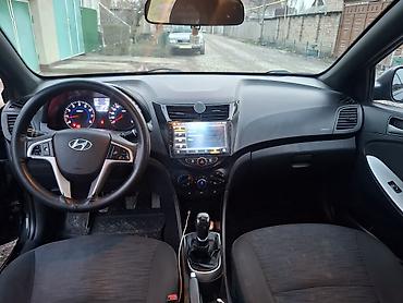 Hyundai: Hyundai Solaris: 2015 г., 1.6 л, Механика, Бензин, Седан — 20