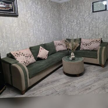 Divan və kreslo dəstləri: Künc divan, İşlənmiş, Açılan, Bazalı