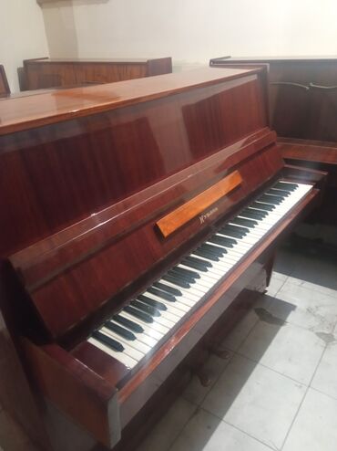 zeng zamani ses yazma: Piano, Kuban, Akustik