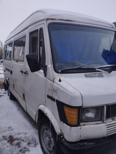 сапоги хром: Mercedes-Benz Sprinter: 1995 г., 2.3 л, Механика, Дизель, Бус