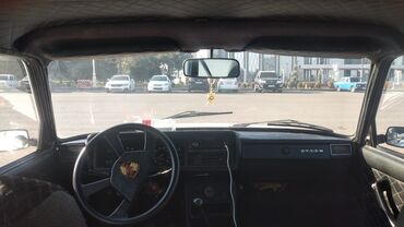 VAZ (LADA): Avtomobil: Sovet istehsalı VAZ klassik sedan (4 qapılı) Xüsusiyyətlər — 1