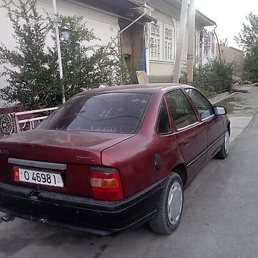 210 3 2: Opel Vectra: 1993 г., 1.8 л — 5