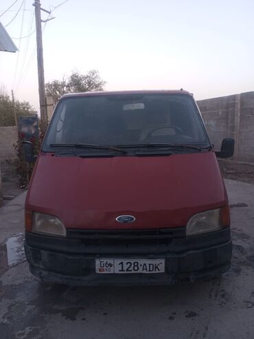 Ford: Ford Transit: 1992 г., 2.5 л, Механика, Дизель