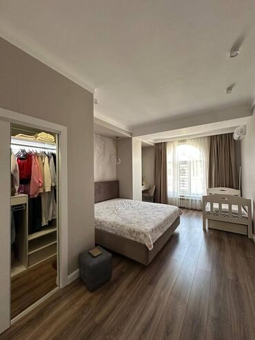дешевые квартиры в оше: 4 комнаты, 127 м², 10 этаж, Дизайнерский ремонт