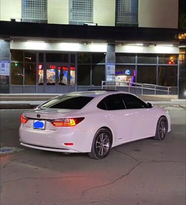 Частная аренда авто: Сдаю Lexus ES, Посуточно — 4