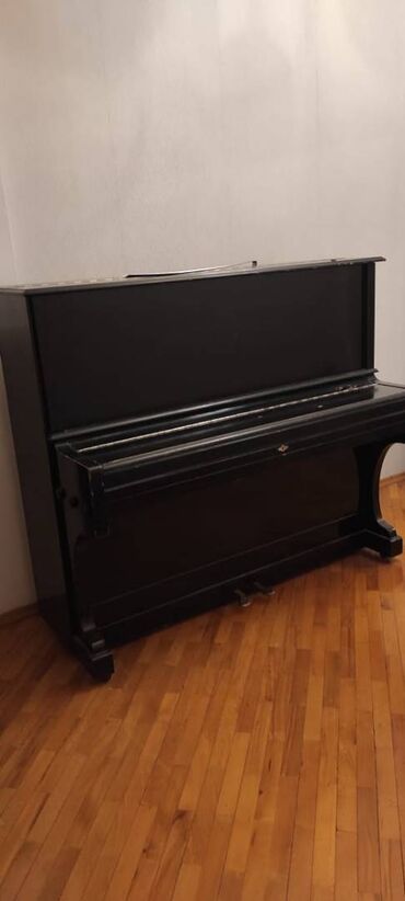 rösler piano: Piano, Kuban