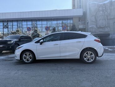 Chevrolet: Chevrolet Cruze: 2018 г., 1.4 л, Автомат, Бензин, Хэтчбэк