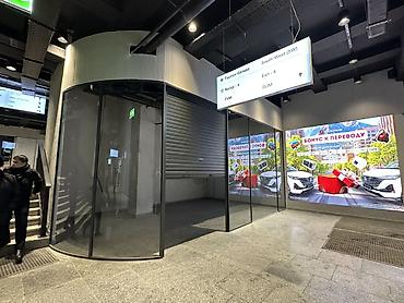 Аренда офисов: Аренда офисов, 32 м², В торговом центре, 1 линия — 1