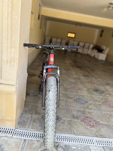 новый велик: Fat bike velosipedi satılır 
Palirofka olunub rəng solmur