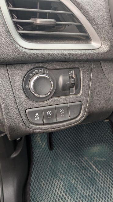 Chevrolet: Chevrolet Spark: 2018 г., Автомат, Хэтчбэк — 7