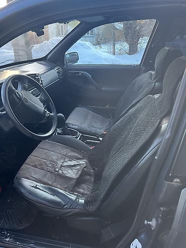 Volkswagen: Volkswagen Passat Variant: 1994 г., 1.8 л, Механика, Бензин, Универсал — 8