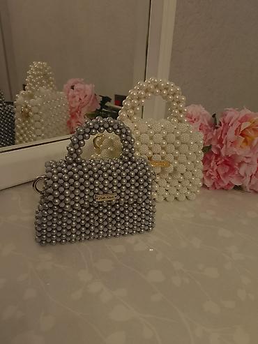 Çantalar: Salam Əl işləridir☺ İstəyə uyğun ölçü və rəngdə hazırlanır 10-30Azn — 11