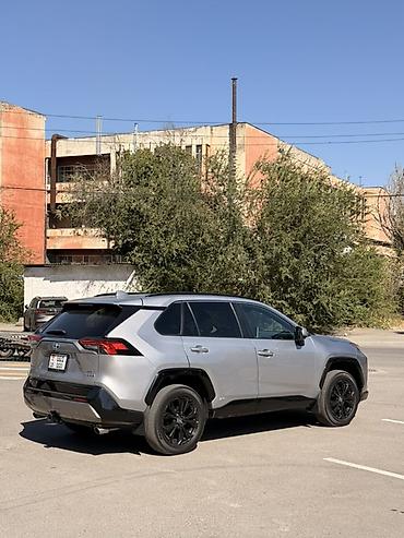 таета аристо: Toyota RAV4: 2022 г., 2.5 л, Автомат, Гибрид, Кроссовер — 5