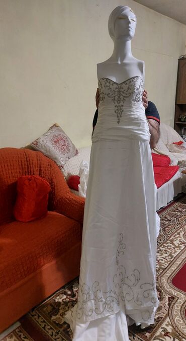 Toy paltarları: Gəlinlik paltarı,ziyafət donları,İtaliya brendi Maqra və Alexandra ya -da lalafo.az — 4 Toy paltarları: Gəlinlik paltarı,ziyafət donları,İtaliya brendi Maqra və Alexandra ya — 4