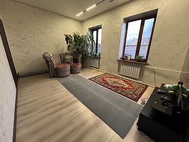 Sale of cottages and houses: Продаётся жилой дом. - Отдельный вход через металлические ворота с — 15