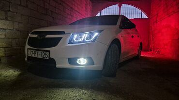 xacmaz masin: Chevrolet Cruze: 1.6 l | 2010 il 220000 km Sedan