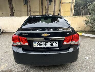 Chevrolet: Chevrolet Cruze sedan - Çox ekonomlu benzin xercleyir - Kuzov: qara — 9