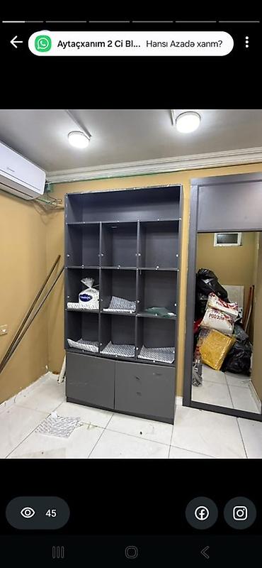 divar rəf: Mağaza vitrin rəfi – modular bölməli Sayı çoxdur bir hissəsi — 1