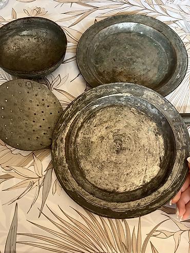 dolgu lak qiymet: Qədimi mis qablar, hamsı birlikdə 500 azn — 3