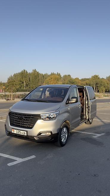 sprinter 2 9: Hyundai Starex: 2020 г., 2.5 л, Автомат, Дизель, Минивэн — 4