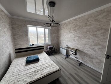дом на иссык куле купить: 3 бөлмө, 67 кв. м, 105-серия, 5 кабат, Дизайнердик ремонт