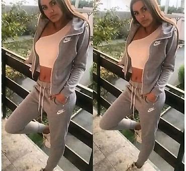 chanel kostimi: Komplet trenerka pamuk elastin S M L XL 2XL 
Cena 3500 dinara
💋 — 2
