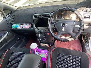 toyota stream: Honda Stream: 2001 г., 2 л, Автомат, Бензин, Минивэн — 3