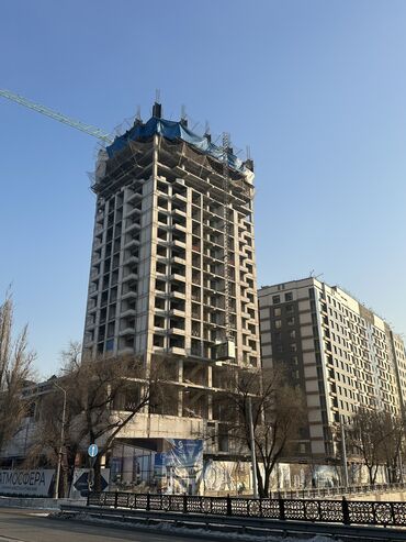 двух комнатный квартиру: 4 комнаты, 135 м², Элитка, 13 этаж, ПСО (под самоотделку)