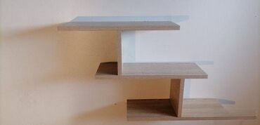 Police: Polica 10 Materijal: Polica se izrađuje od univera debljine 18 mm u — 4