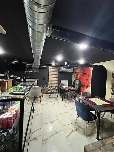 restoran: Hazır biznes satılır məkanda olan hərşey mənə aiddir . Əlavə olaraq — 5
