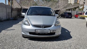 продам фит: Honda Fit: 2004 г., 1.3 л, Вариатор, Бензин, Хэтчбэк