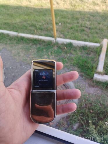 Nokia: Nokia 8 Sirocco, rəng - Qızılı, Düyməli — 1