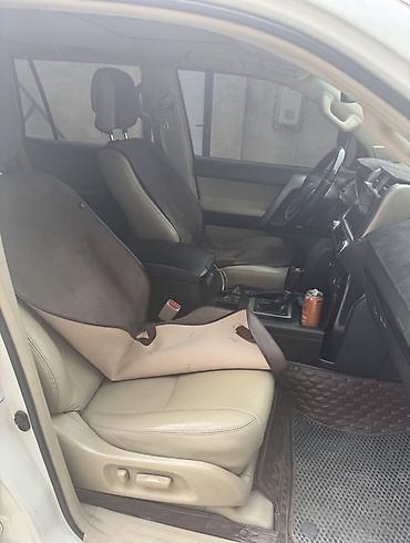Продажа авто: Toyota Land Cruiser Prado: 2012 г., 4 л, Автомат, Бензин, Внедорожник — 3
