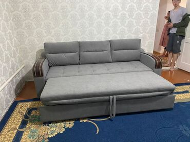 Угловые диваны: Угловые диваны — 4