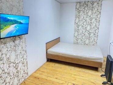 жер үйдөн квартира керек: 1 комната, 55 м², С мебелью