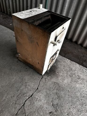 подставка для телевизора: Твердотопливная печь (буржуйка) из толстостенной стали - Тип