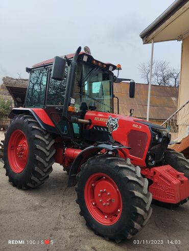 traktor m: Traktor Belarus (MTZ) 82.3, 2022 il, motor 4.7 l